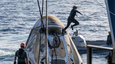 SpaceX successfully brings four astronauts back to Earth after 8 months in space following flawless return journey