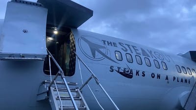 There's a Boeing 737 that's been turned into a restaurant and I went to see what it's like
