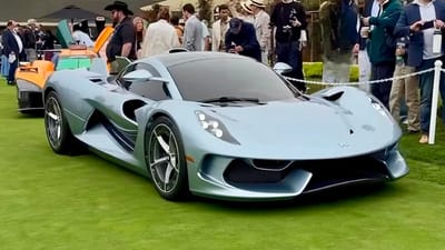 Supercar Blondie tours the new Hennessey Blackbird that takes inspiration from the legendary SR-71 spy plane and the hidden features are mind-blowing