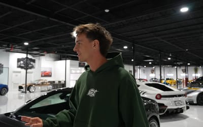 supercar-shopping-in-miami-with-1m-budget