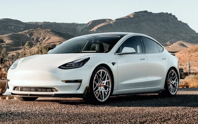 Canadian drove his Tesla Model X until it died to see what really happens when the battery says 0%