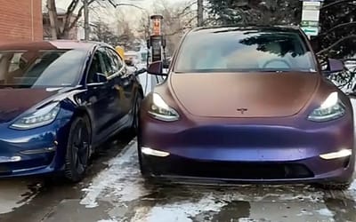 Tesla owner demonstrates how he ensures his plug isn’t stolen while charging at a public station