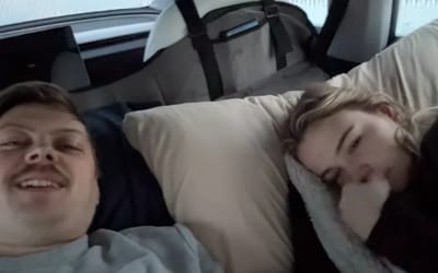 tesla-model-3-camping-cold-weather