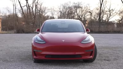 tesla-model-3-toyota-camry-comparison
