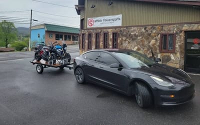 Man drives Tesla Model 3 117,000 miles then, when he breaks down fuel savings, he has a staggering brainwave