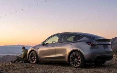 Tesla files patent which means Starlink could be integrated into its cars