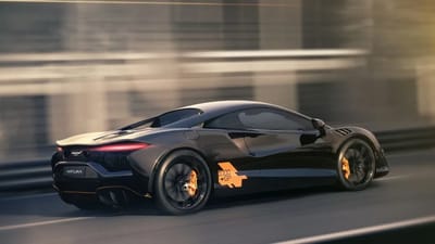 McLaren celebrates becoming only one of two F1 teams to start 1,000 Grand Prix by unveiling the McLaren Artura 1000GP