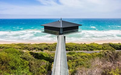 Man spent 18 years building his dream home and it became one of the most extraordinary properties in Australia