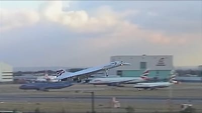 Man captured historic moment 3 Concordes land back-to-back-to-back at Heathrow airport on day of last ever commercial flight