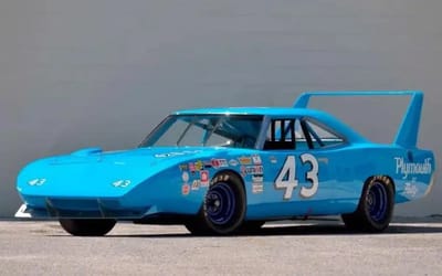 There’s a secret story behind Richard Petty’s long lost Plymouth Superbird