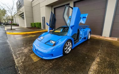 auction-news-bugatti-eb110-super-sport