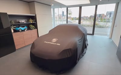 Man who saw his Porsche Taycan EV depreciate by huge amount has now got a brand new one