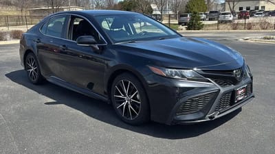 wisconsin-toyota-camry-se-driver-avoids-massive-fee