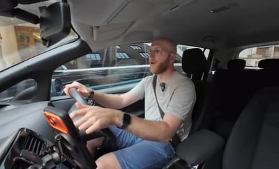 uk-youtuber-nissan-leaf-london-brigthon-efficiency-rally