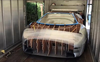 This YouTuber is building their very own hand-made Jaguar XJ220 supercar