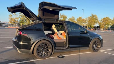 california-youtuber-nico-murillo-living-in-tesla-model-x