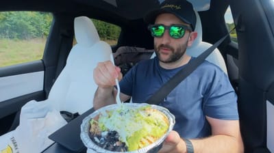Man let his Tesla drive itself on 1,200-mile, 19 hour road trip across the East Coast of America and shares what happened each step of the way
