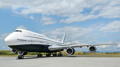 boeing-747-boeing-business-jet-bbj-flying-mansion-largest-private-jet
