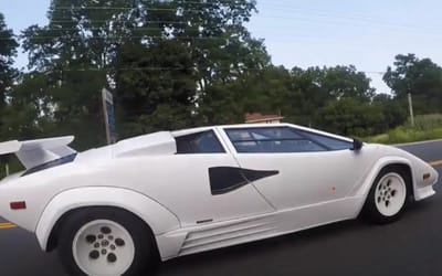 Man who’s been daily driving a Lamborghini Countach replica shares the main advantage to driving it over a real one