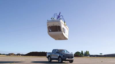 toyota-hilux-top-gear-caravan-stunt-recreated