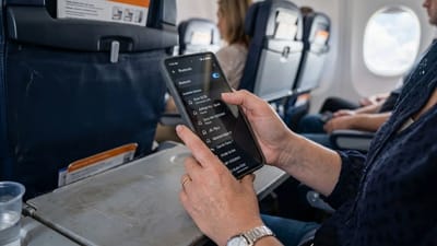 United Airlines plane forced to turn around mid-flight because of the name of a Bluetooth device