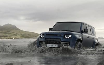 2026-land-rover-defender-adds-smoked-lights-and-touchscreen