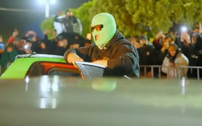 This Aussie YouTuber let ChatGPT tune his Holden Ute for a drag race in less than 24 hours