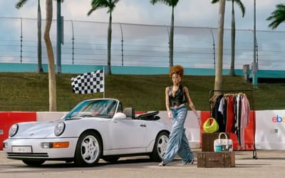 eBay unveiled a magnificent customized Porsche 911 at F1 Miami