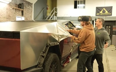 idaho-man-unwraps-tesla-cybertruck-ev