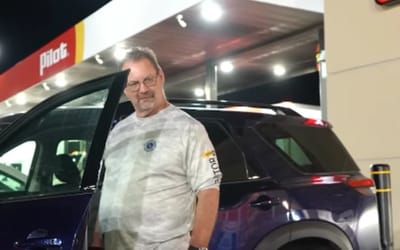 Westen Champlin gave away a Cobra Mustang to the first stranger he met and his reaction was priceless