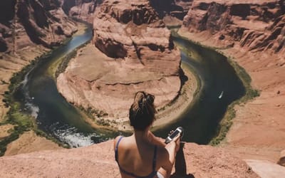 Woman who dropped phone down Grand Canyon while recording captured hikers recovering it