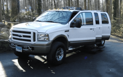 This Maryland man built a six-door dog limo and a fleet of dog-powered cars