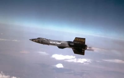 This plane ‘accidentally’ flew into space before the Moon landing