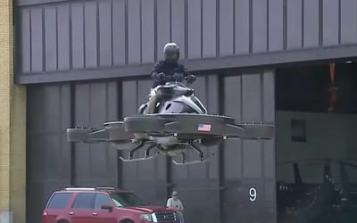 World’s first hoverbike finally takes flight at the Detroit Auto Show