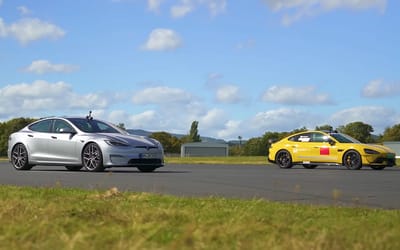 Tesla Model S Plaid drags 1,500-HP monster Xiaomi SU7 Ultra and it ends with surprising results