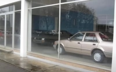 Time capsule abandoned Ford dealership still has new ’80s cars inside