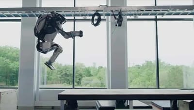 Boston Dynamics’ newest robot is scarily agile