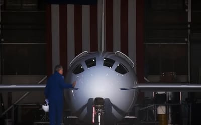 bullet-shaped-aircraft-celera-500l