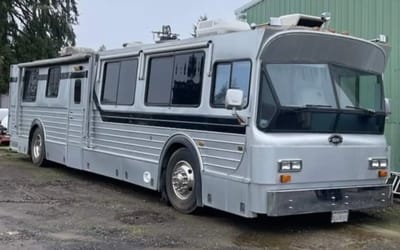 Classic American transit bus transformed into an RV so nice you’d swear it was built that way