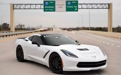 C7 Corvette flew past cops at 200mph on Texas toll road