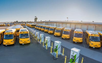 California officials announce plans to spend $500 million on next-gen school buses for students