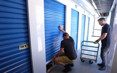 Storage hunters competing to find the most expensive items discover a car, but there's a catch