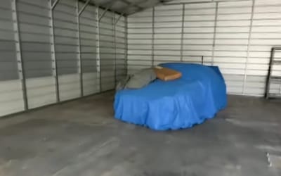 Florida man can’t believe there’s a random car under covers in his garage and doesn’t know how to play it