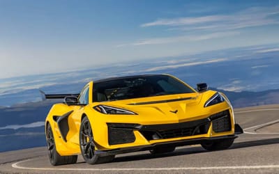 Corvette ZR1 features the ‘most power ever from a factory Corvette’ with 1,000HP