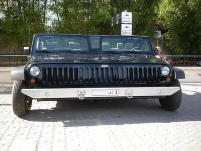 Double-wide Jeep Wrangler is one Jeep for the price of two