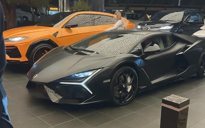 Man walking around Dubai thinks he's spotted a Lamborghini with a license plate that's worth more than the car