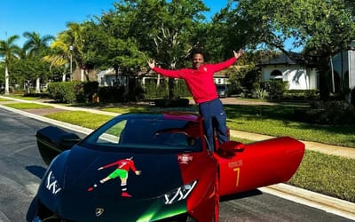 IShowSpeed bought his first car and it was a Cristiano Ronaldo themed Lamborghini