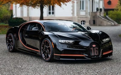 Man takes delivery of the final ever Bugatti Chiron, customized and with a ridiculous price