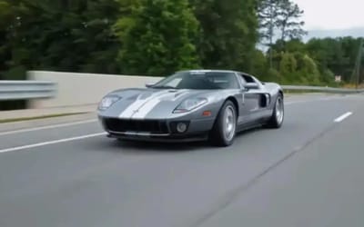 Barn find Ford GT supercar quickly brought back to life