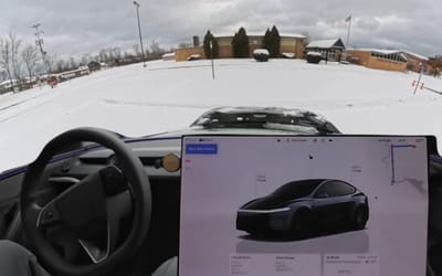 man-tests-tesla-full-self-drivings-mad-max-mode-unplowed-snowy-roads